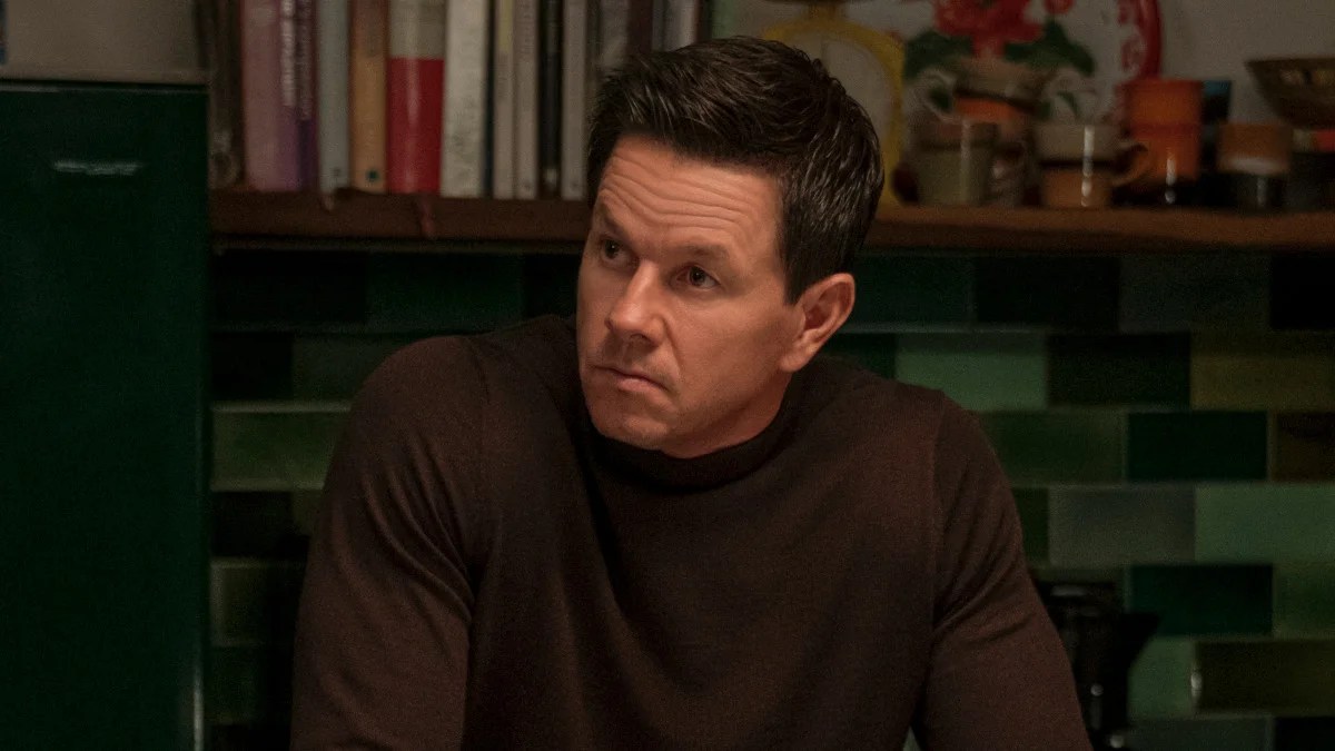 play-dirty-mark-wahlberg