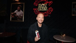 ‘Hot Ones’ Host Sean Evans Reveals What Makes a Good Guest After 10 Years