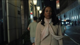 ‘The Morning Show’ Star Karen Pittman Breaks Down Mia’s Big Episode 3 Decision: ‘She’s Coming Back for Blood’